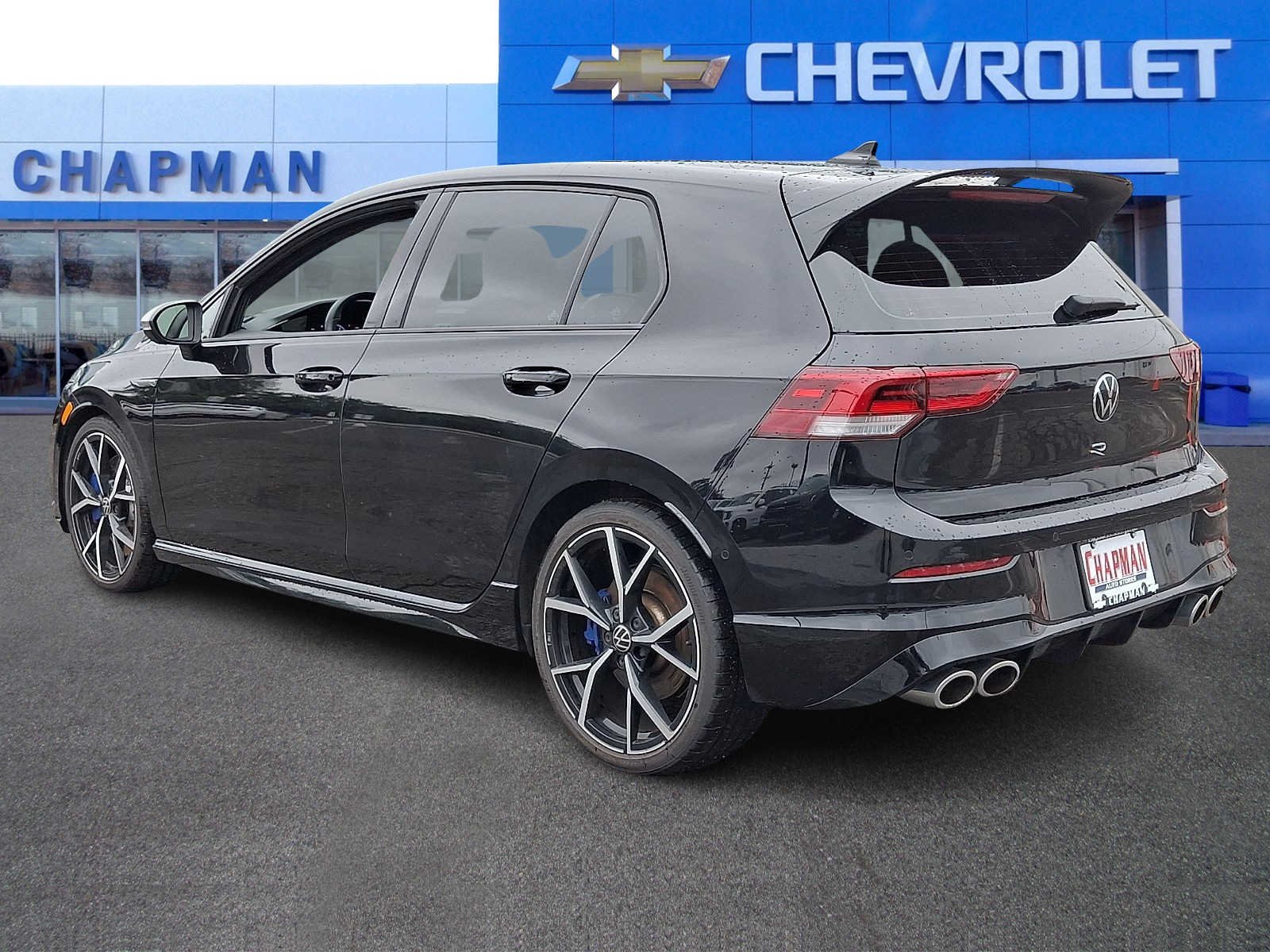 Used 2024  Volkswagen  image 4