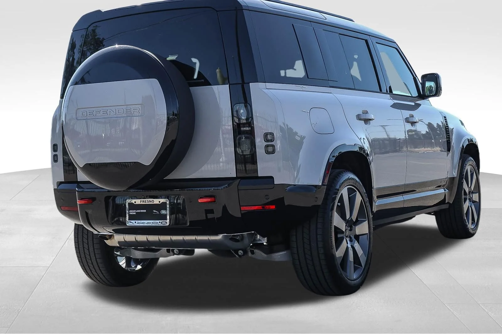 2026 Land Rover Defender X | CarEdge | CarEdge