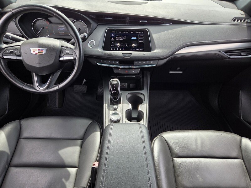 Used 2020 Crystal White CADILLAC FWD 4DR PREMIUM LUXURY image 15