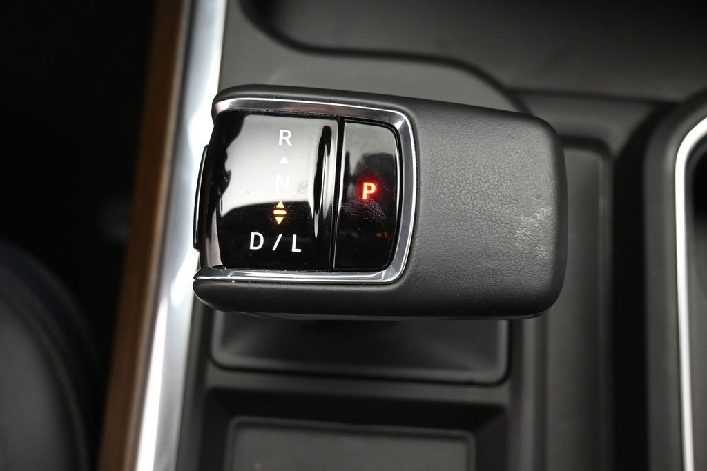 Used 2025 Gray Chevrolet High Country image 26