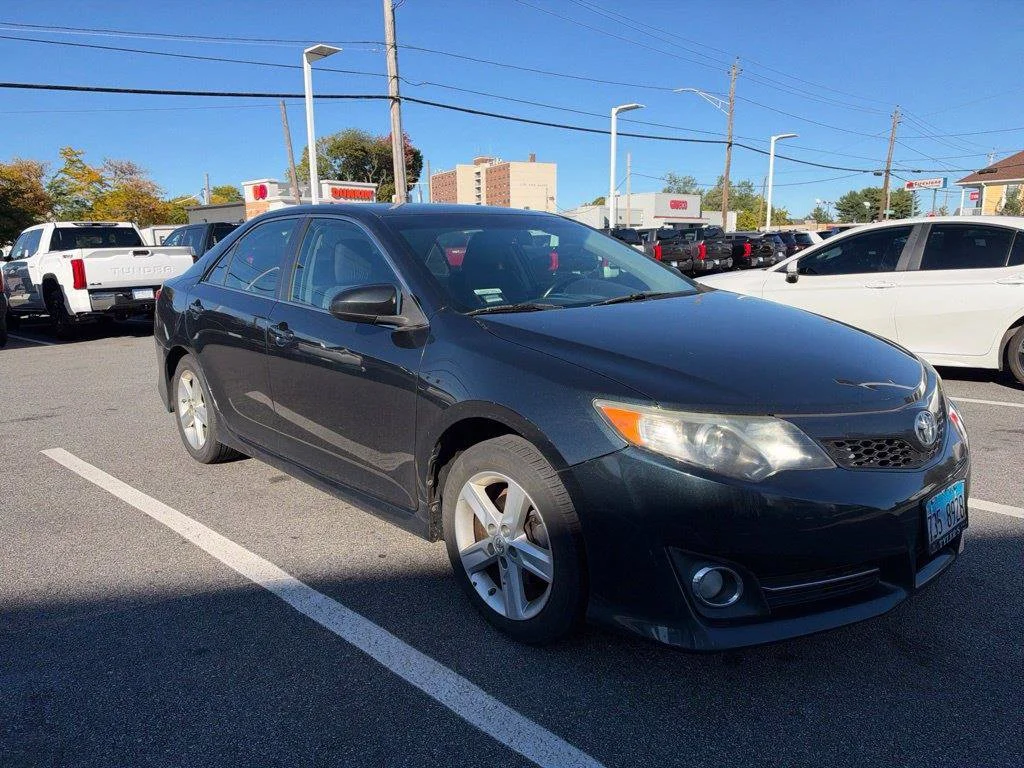 Used 2013 Gray Toyota SE image 1