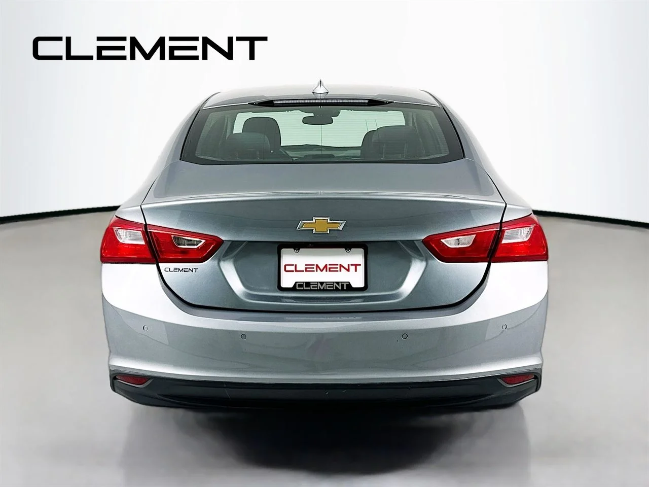 Used 2024 Sterling Gray Metallic Chevrolet LT image 8