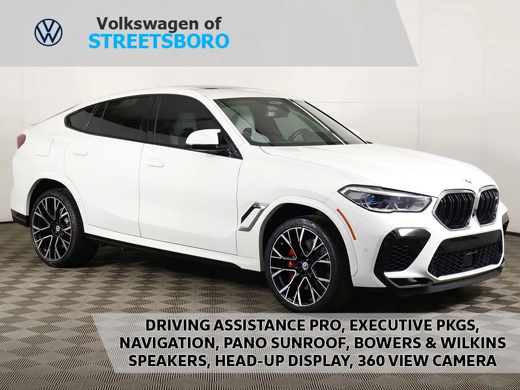 2023 BMW X6 M -'s photo