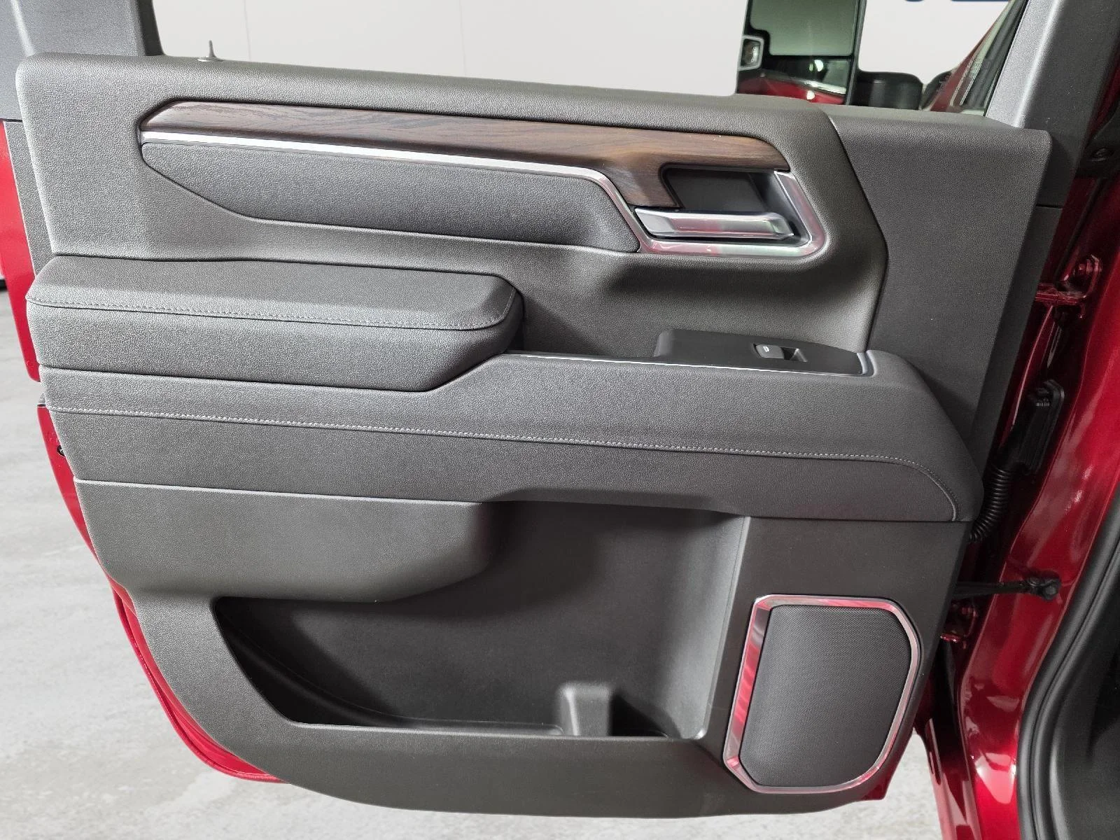 2026 GMC Sierra 2500HD SLT - Photo 17