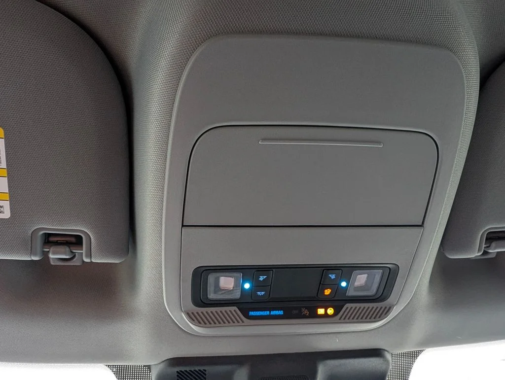 New 2026 Oxford White Ford F-250® XL image 9