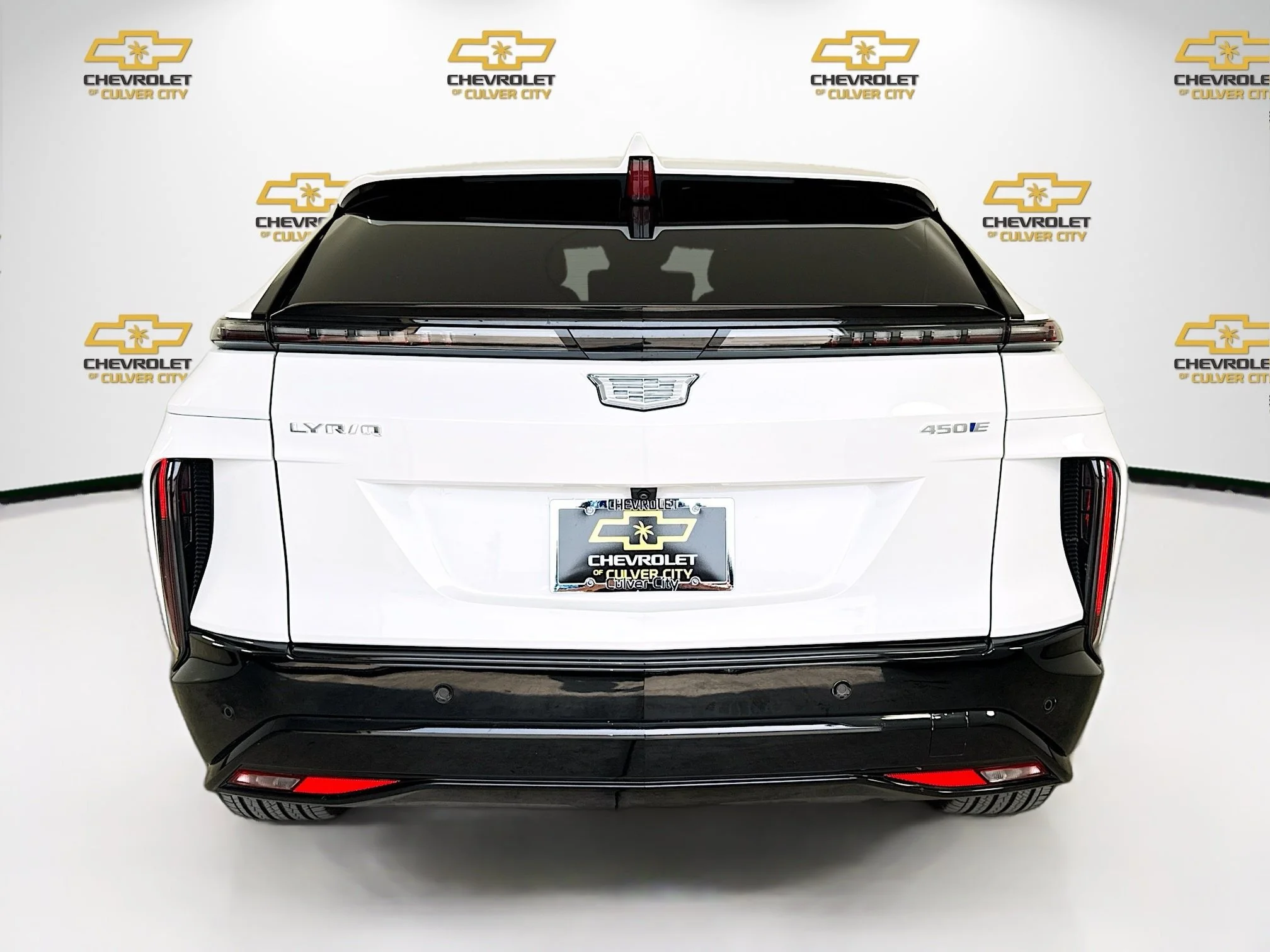 Used 2025 Crystal White Tricoat Cadillac Sport 1 image 7