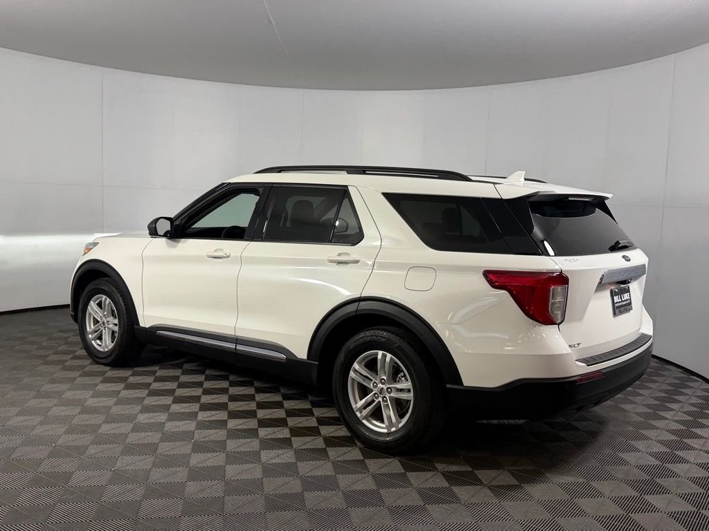 Used 2023 White Ford XLT image 6