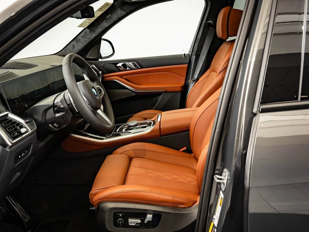 New 2026 Gray Metallic BMW xDrive50e image 21