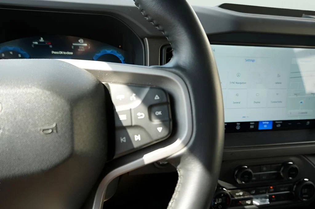 Used 2025 Shadow Black Ford Big Bend image 18