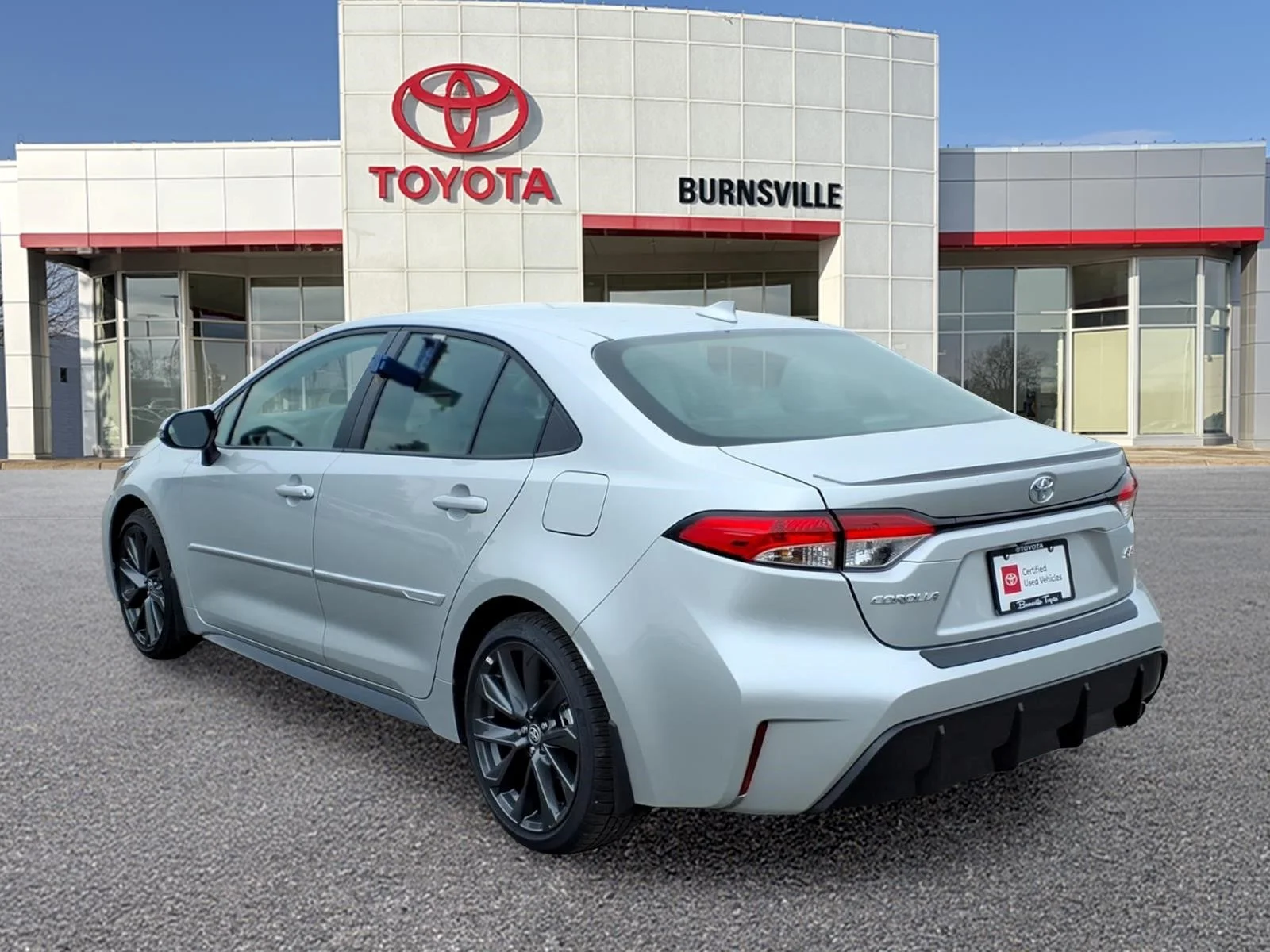 2025 Toyota Corolla SE - Photo 28