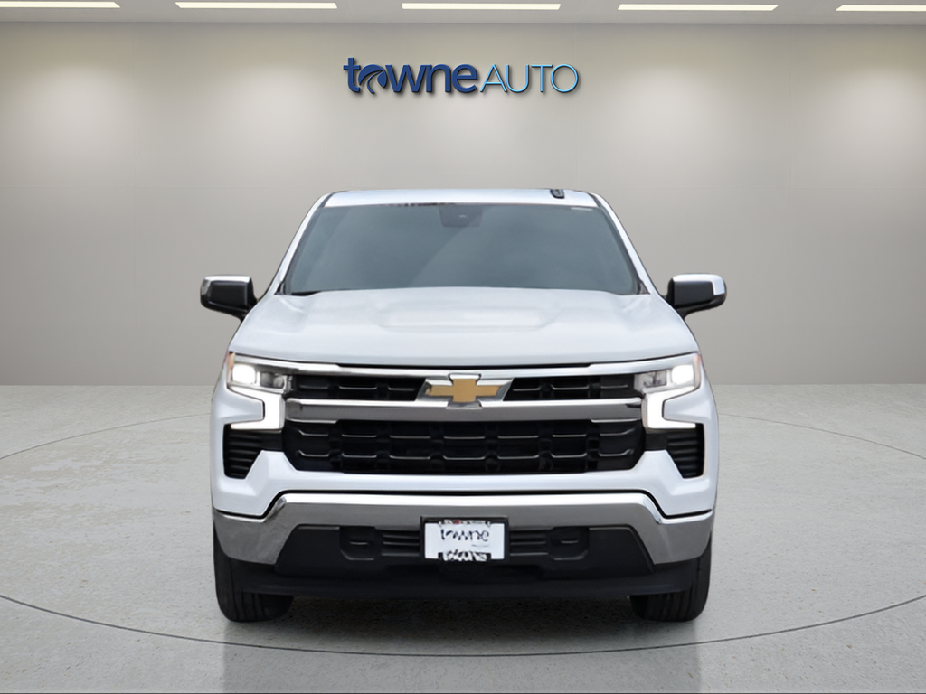Used 2023 White Chevrolet LT image 9
