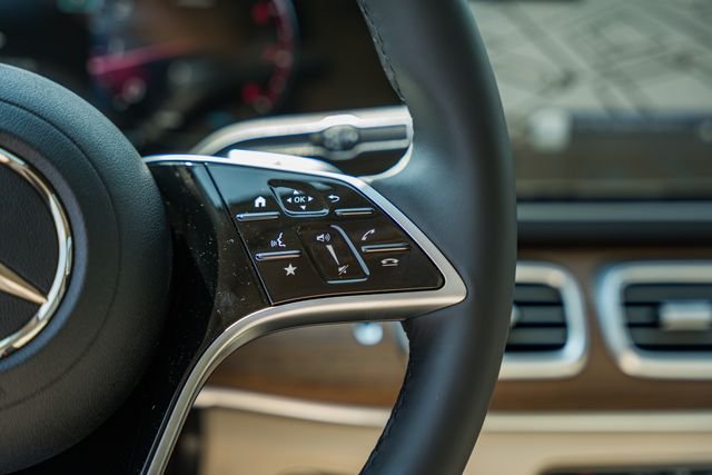 New 2026 Polar White Mercedes-Benz GLE 450 image 29