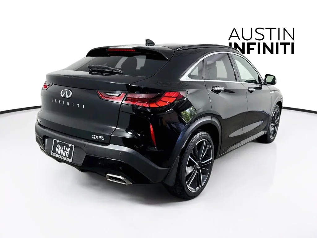 Certified Used 2022 Black INFINITI LUXE image 9