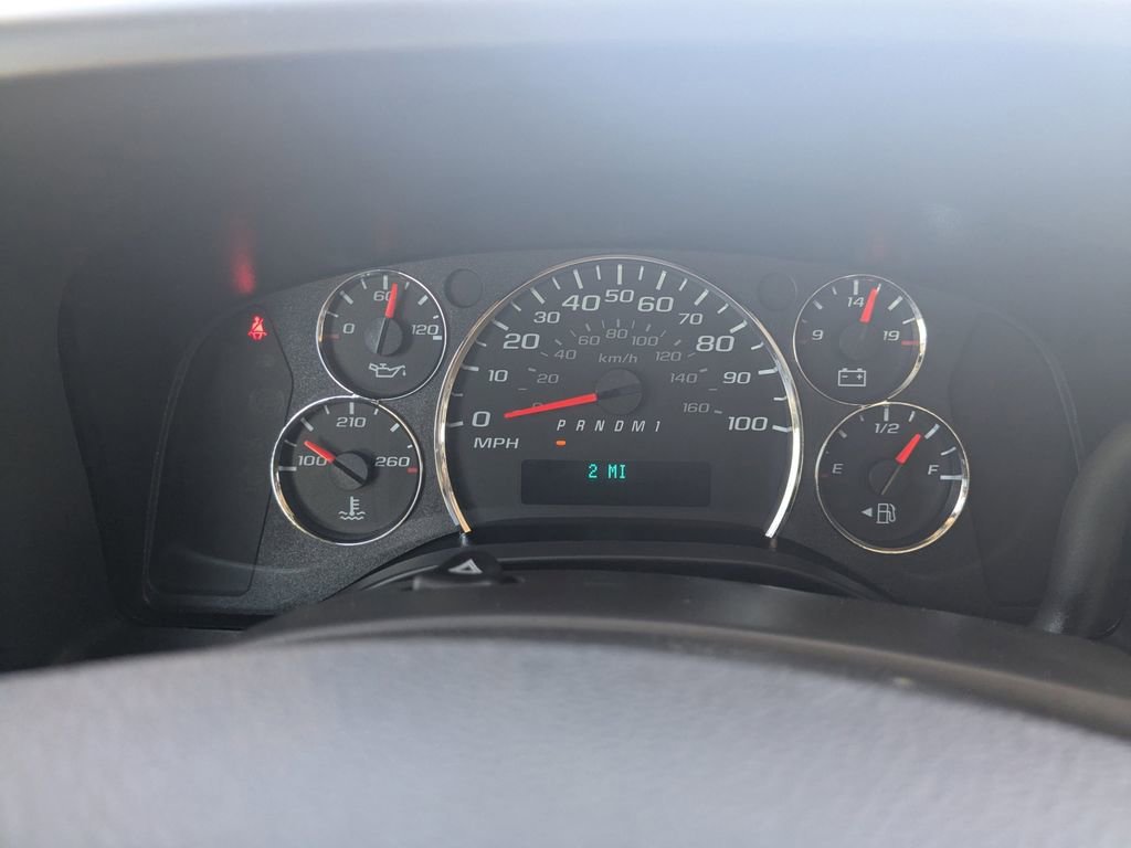 2025 Chevrolet Express Cargo Work Van - Photo 26