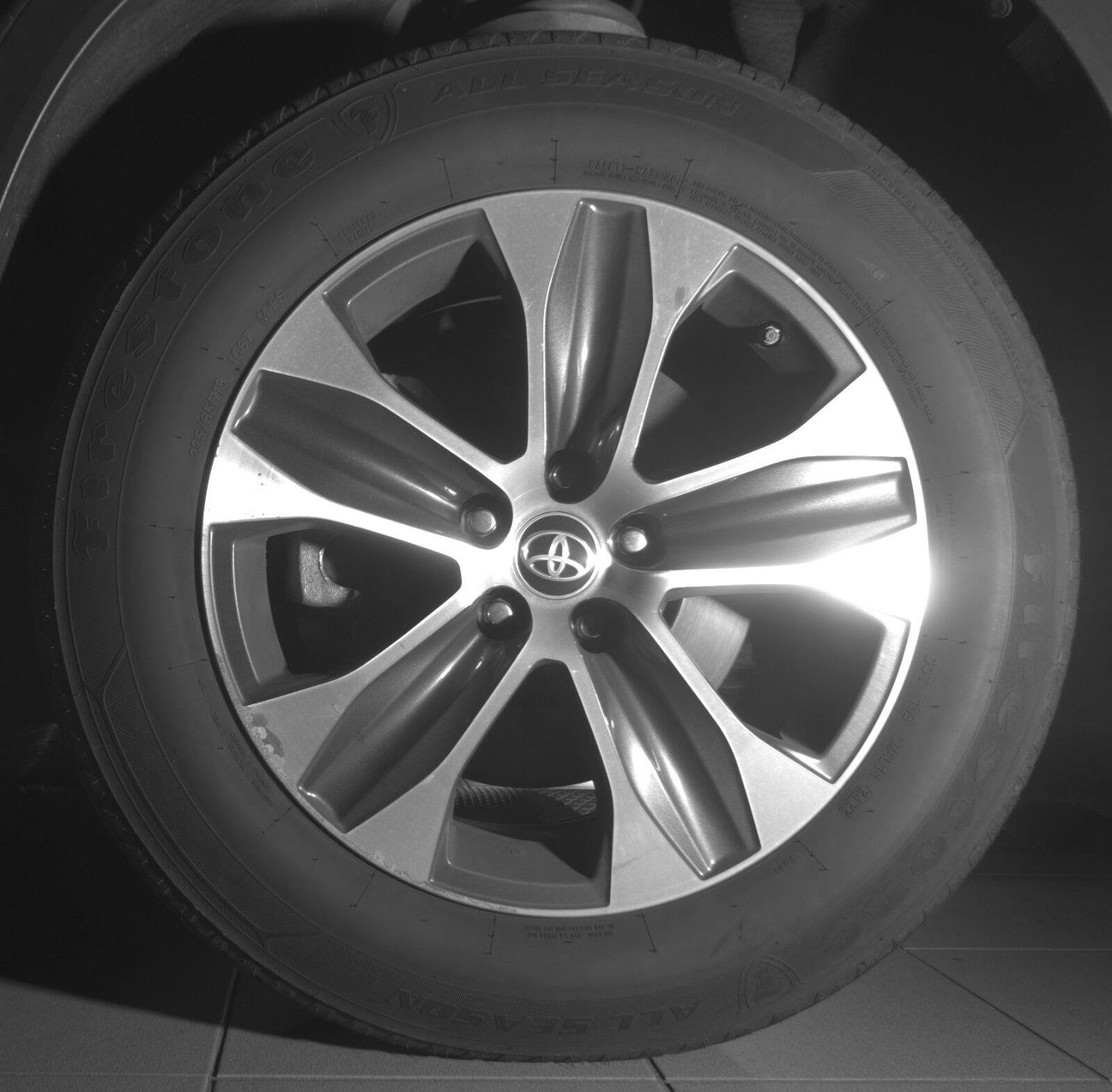 Used 2021 Midnight Black Metallic Toyota XLE image 6