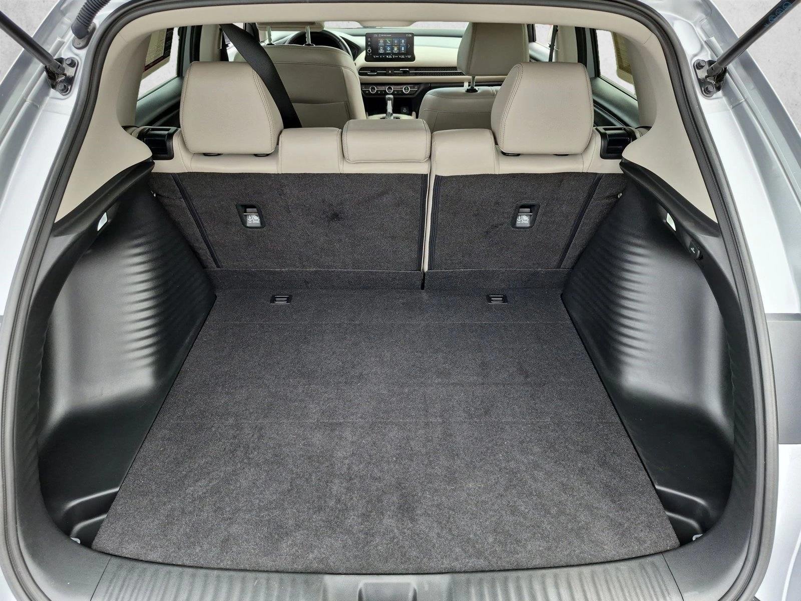 Used 2025 Silver Honda EX-L image 6
