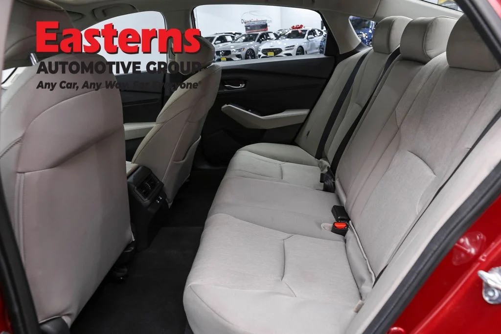 Used 2025 Red Honda SE image 20