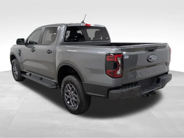 New 2026 Carbonized Gray Metallic Ford XLT image 50