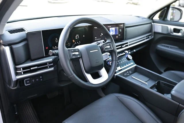 Used 2025 Serenity White Hyundai XRT image 17
