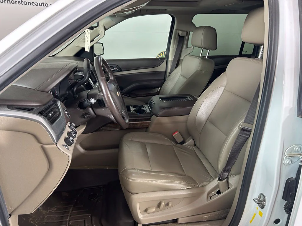 Used 2017 White Chevrolet LT image 11
