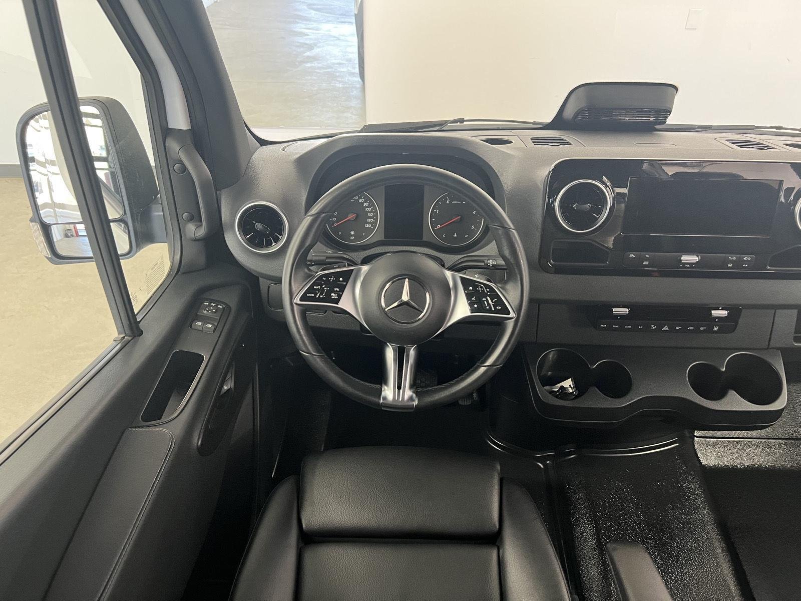 2025 Mercedes-Benz Sprinter Passenger Van Base - Photo 25