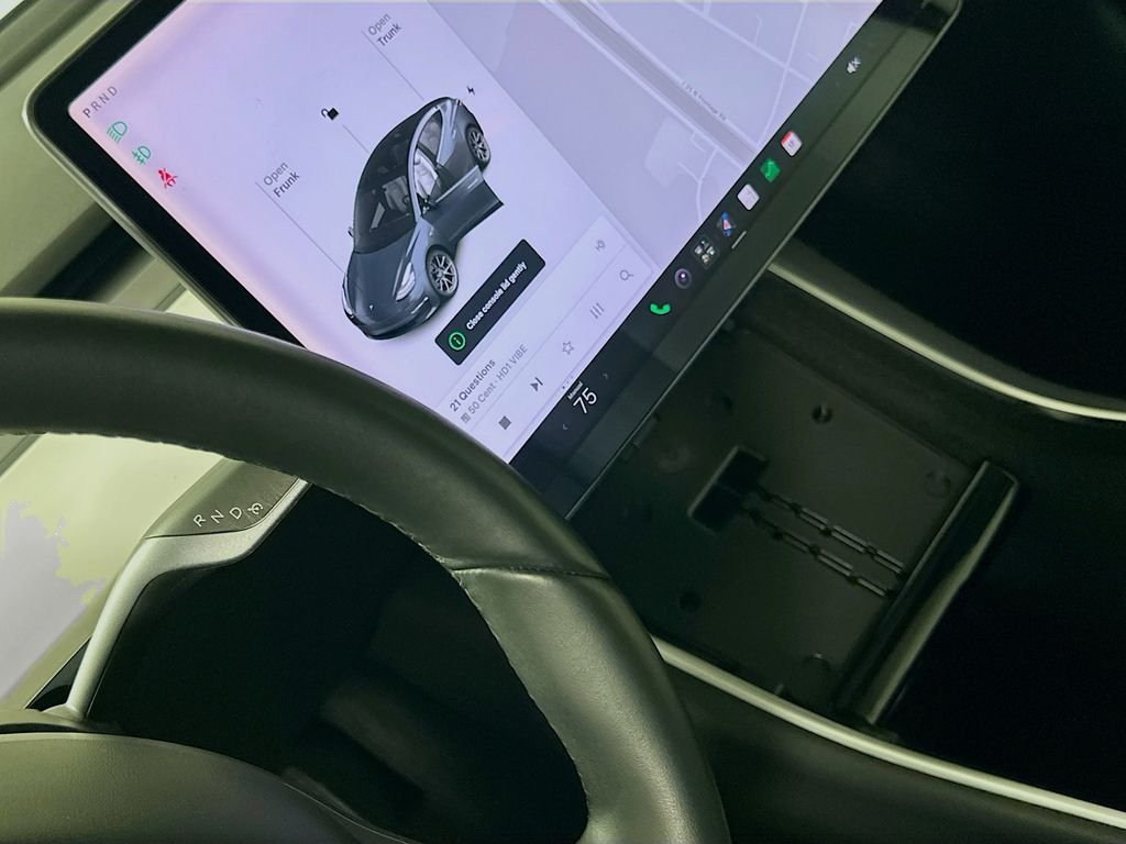 Used 2019 Silver Tesla Long Range image 17