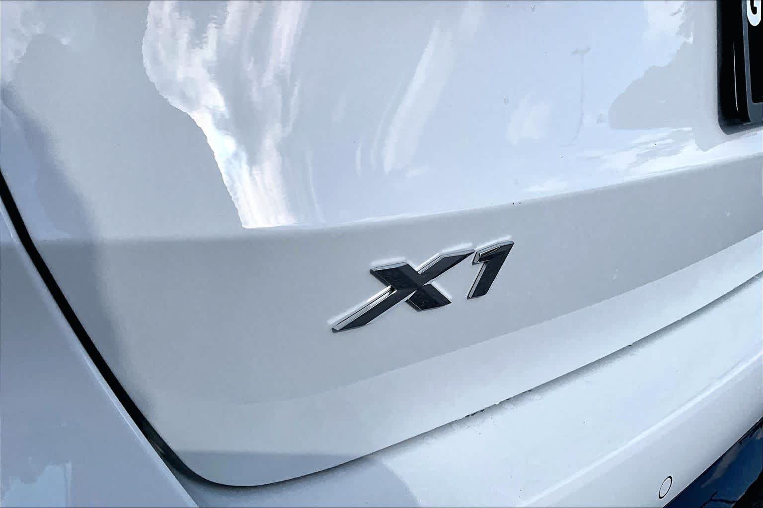 Certified Used 2023 Alpine White BMW xDrive28i image 30
