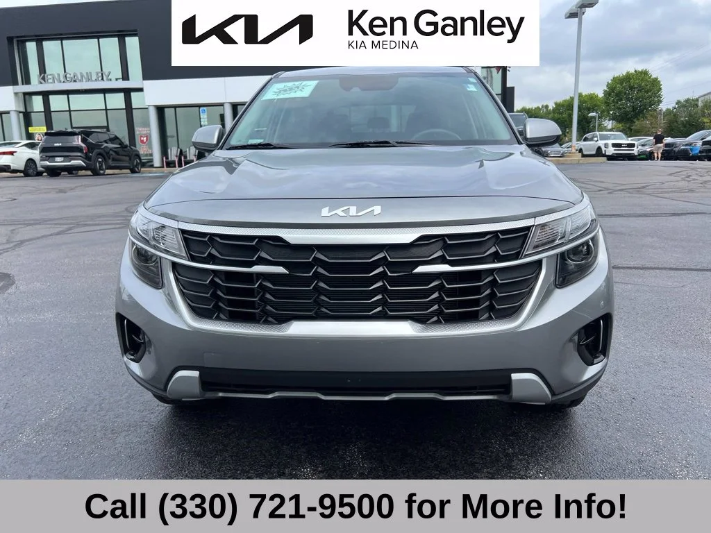 Certified Used 2024 Gray Kia LX image 20