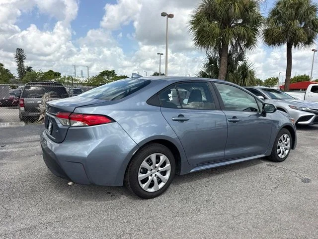 Used 2024  Toyota LE image 10