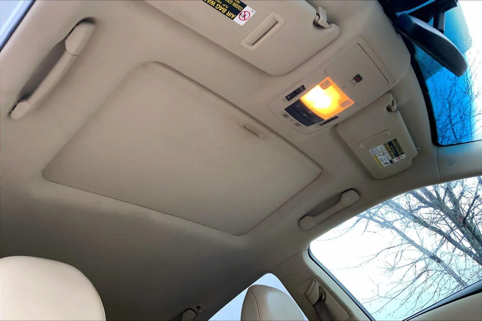Used 2015 Starfire Pearl Lexus  image 13