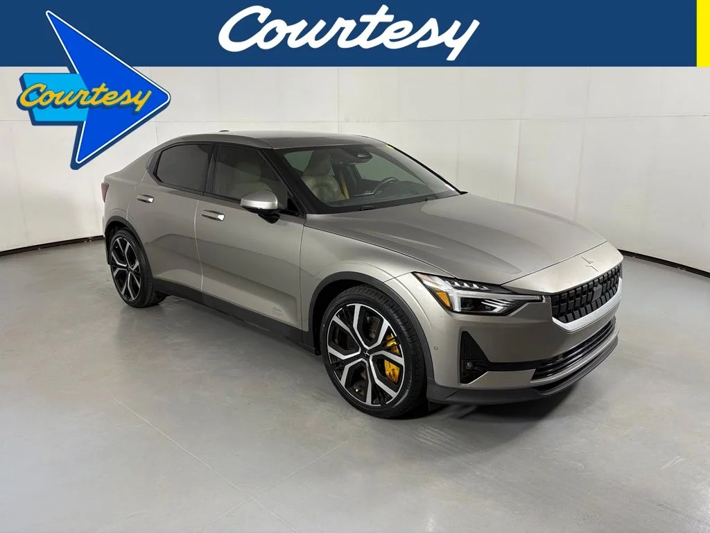 Used 2022 Gold Polestar Long Range Dual Motor image 1