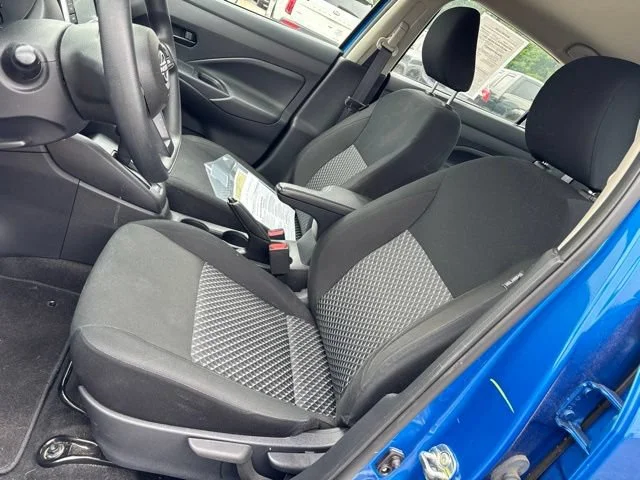 Used 2024 Electric Blue Metallic Nissan S image 15