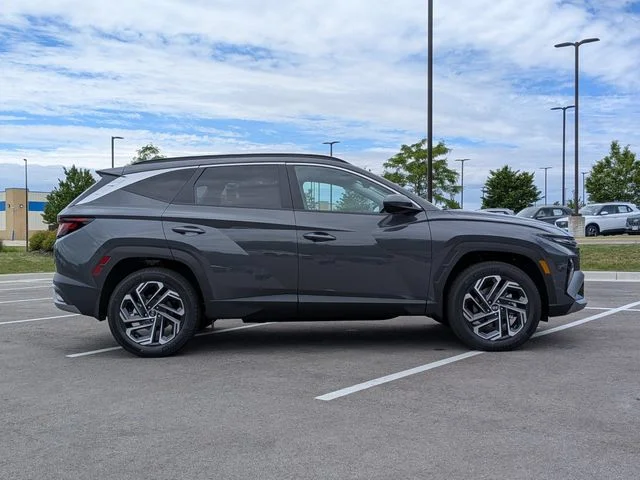 New 2026 Gray Hyundai SEL Plus image 8