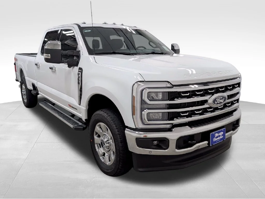 New 2027 Oxford White Ford F-350® Lariat® image 26