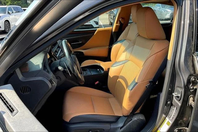 Certified Used 2025 Gray Lexus 350 image 2