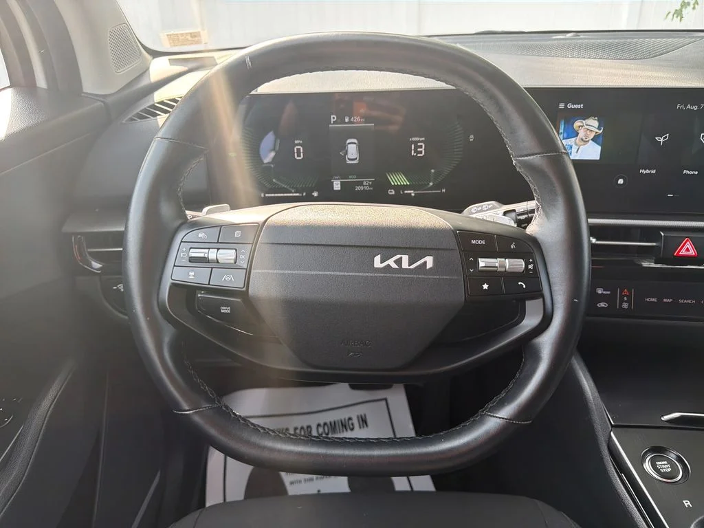 Used 2026 White Kia LX image 14