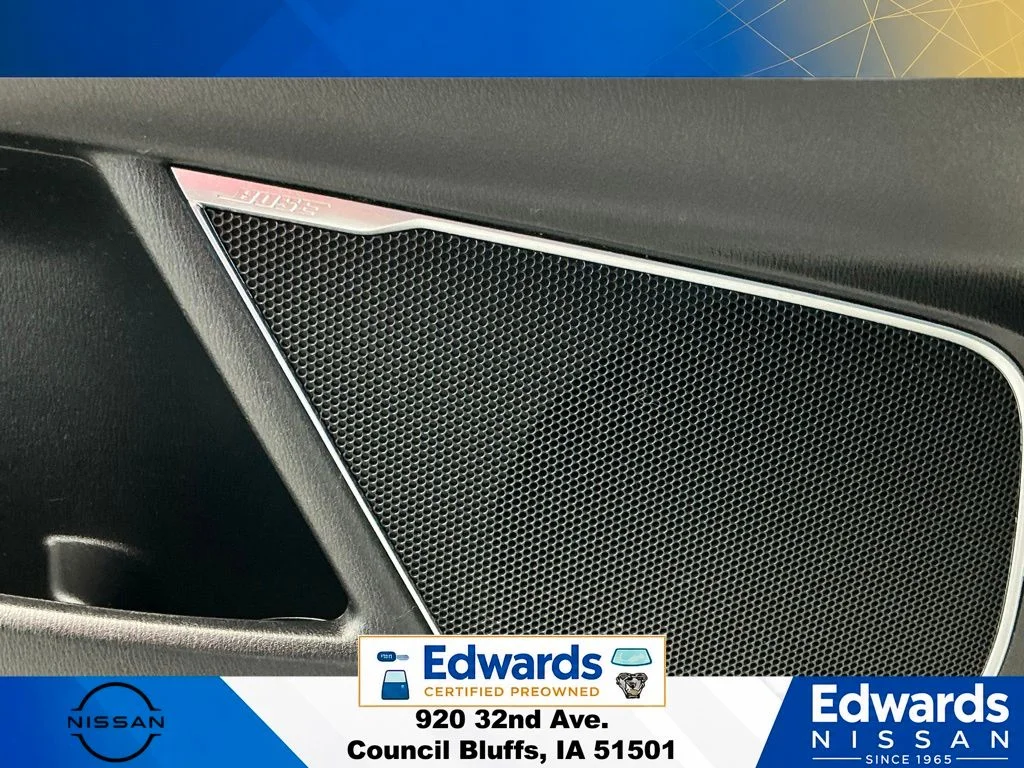 Used 2021 White Mazda Grand Touring image 29