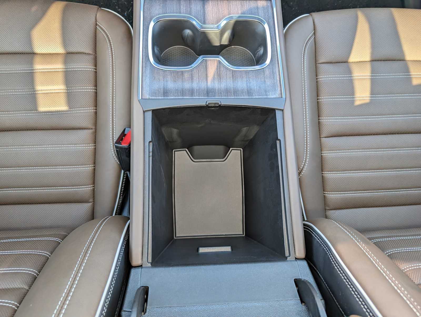 2027 GMC Acadia Denali Ultimate - Photo 14