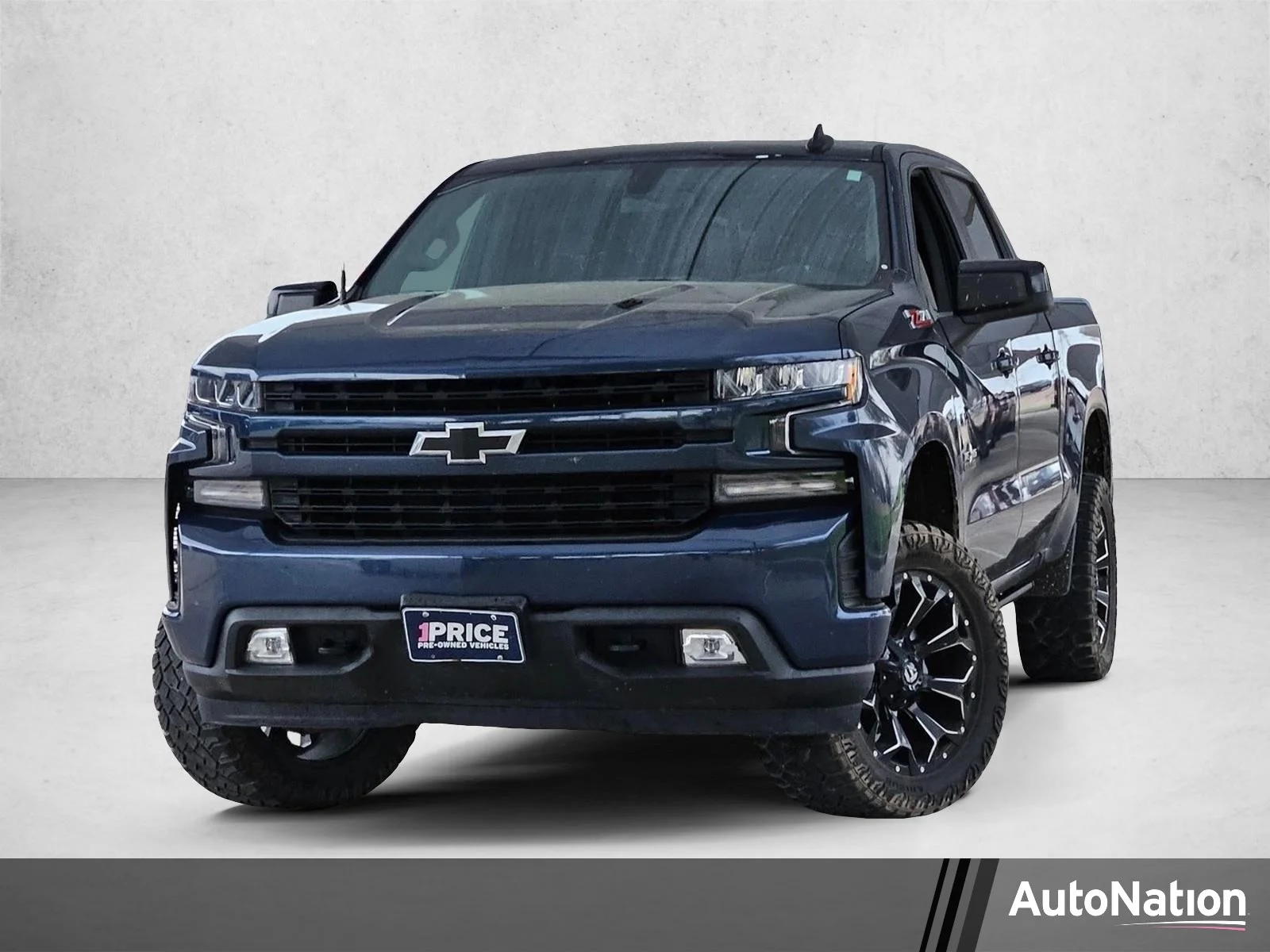 2022 Chevrolet Silverado 1500 RST 4X4 Crew Cab Short Box's photo