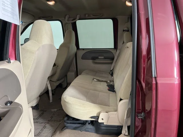 Used 2004 Red Clearcoat Ford XLT image 20