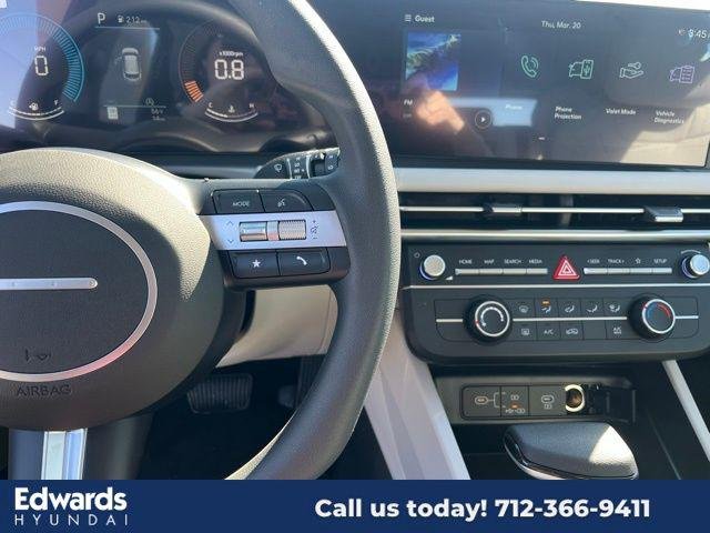 2025 Hyundai Tucson SE - Photo 15