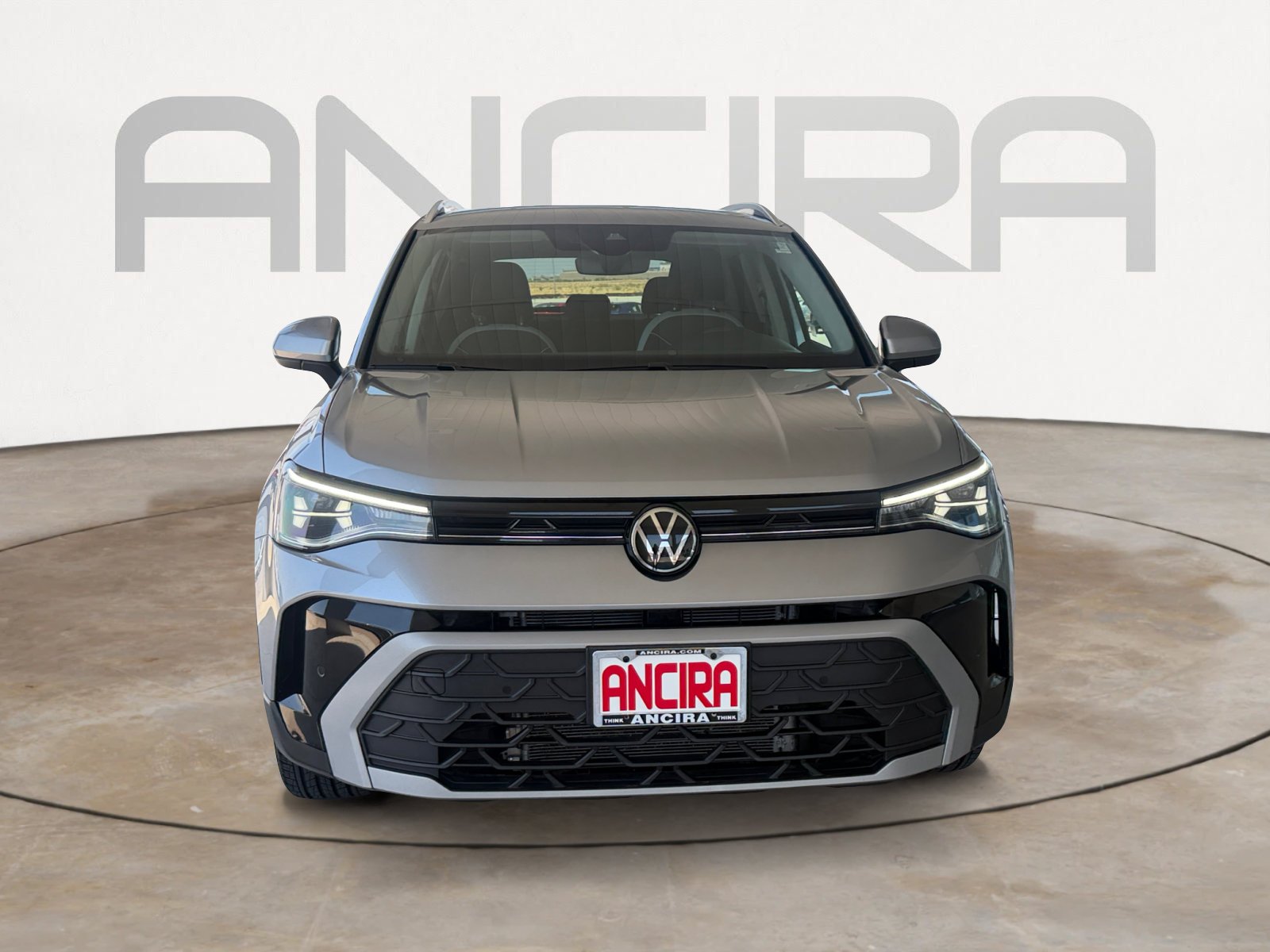 Certified Used 2025 Silver Volkswagen SE image 5