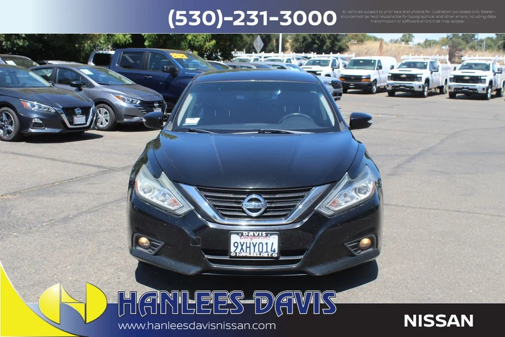 Used 2018 Black Nissan 2.5 SL image 4