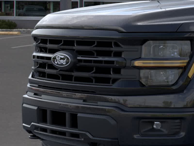 New 2026 Agate Black Metallic Ford XLT image 17