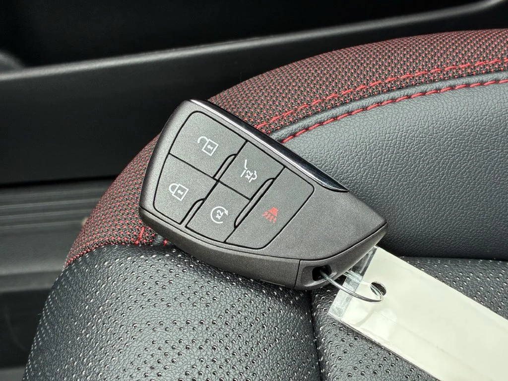 2027 Chevrolet Equinox RS - Photo 25