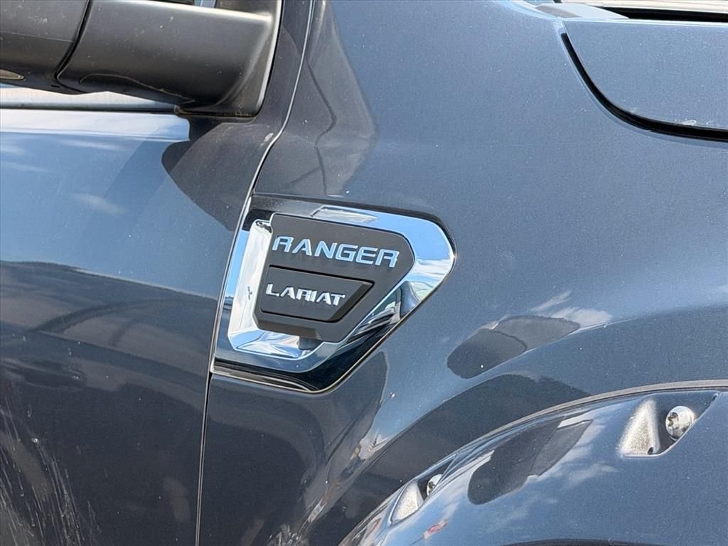 Used 2019 Gray Ford Lariat image 8