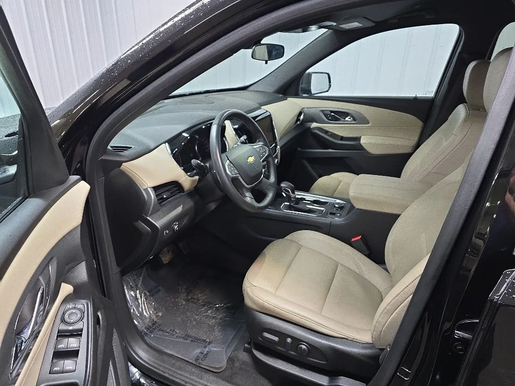 Used 2023 Black Chevrolet LT Leather image 28
