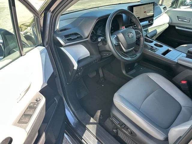 Used 2025 Gray Toyota XLE image 9