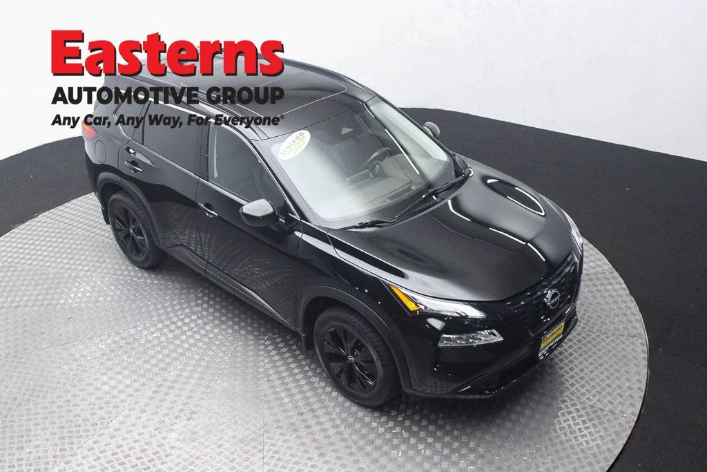 Used 2023 Black Nissan SV image 3