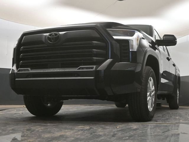 2026 Toyota Tundra SR5 - Photo 17